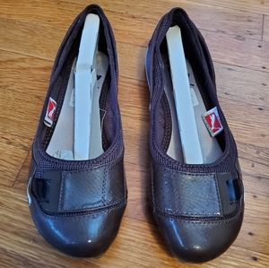 NEW Puma Saba Patent Sneakers Brown - Sz 6.5 wmn